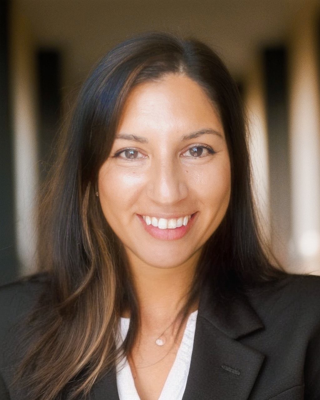 Sabrina Mansur headshot